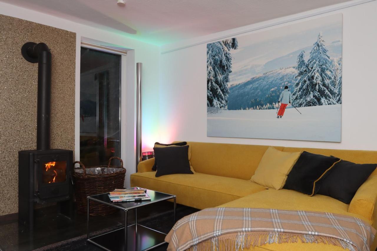 The Birdy Mountains Luxury Lodge 2, 230Qm,Sauna,Entertainment Schlitz Buitenkant foto